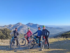 Sortie VTT avec Panorama Outdoor, location de vélo dans les Alpilles